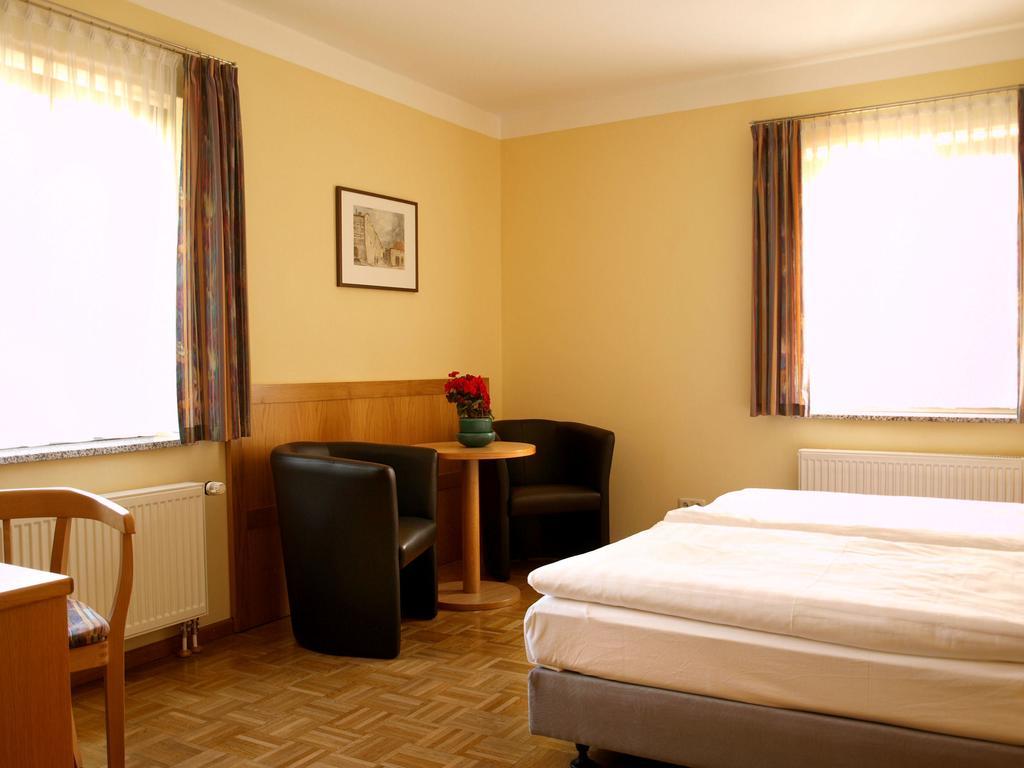 Hotel Dom-Eck Bautzen Rum bild